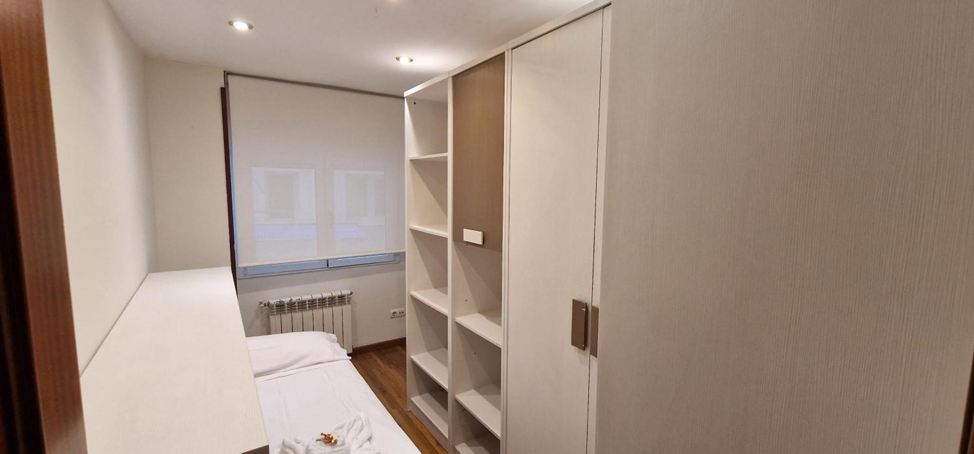 Argueelles - 3 Hab Y 1 Bano - 5 Pax - Vut-5675-as Apartment Gijón