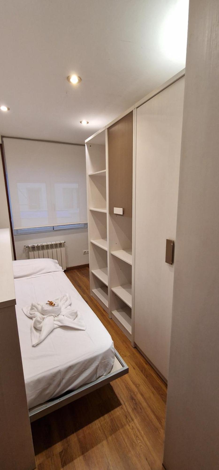 Apartment Argueelles - 3 Hab Y 1 Bano - 5 Pax - Vut-5675-as Gijón