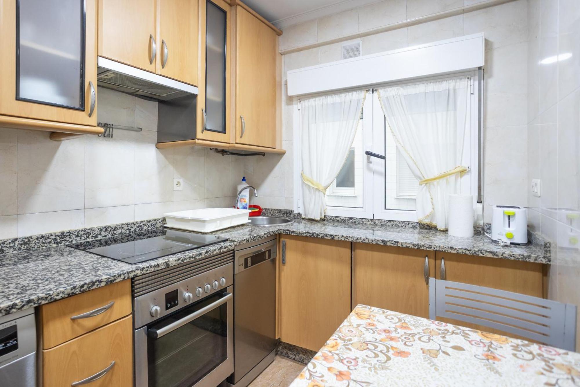 Argueelles - 3 Hab Y 1 Bano - 5 Pax - Vut-5675-as Apartament Gijón