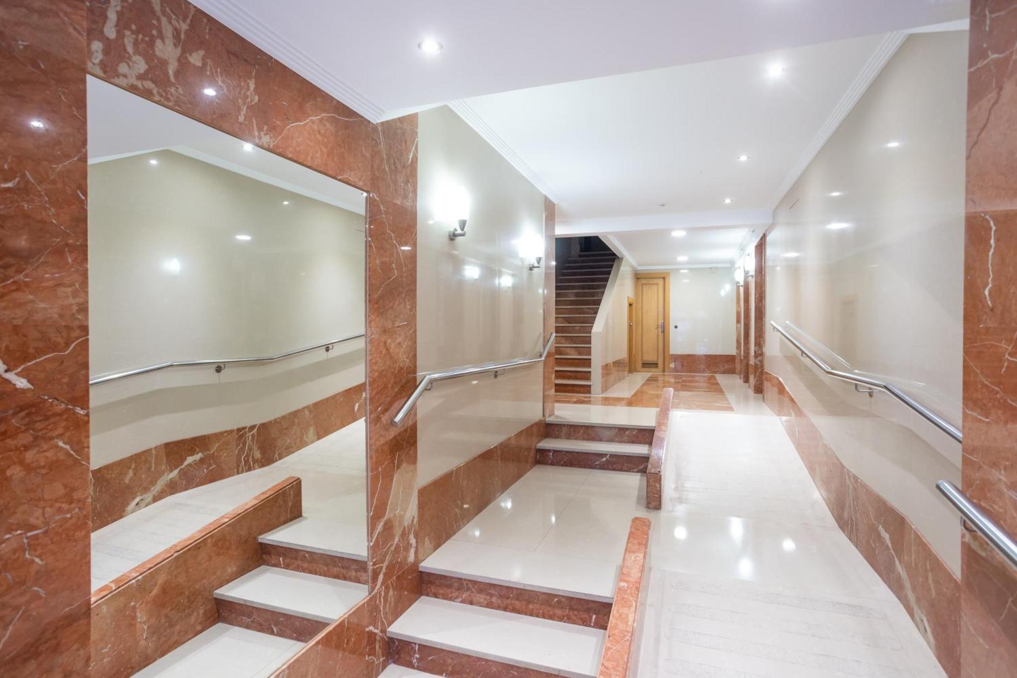 Apartament Argueelles - 3 Hab Y 1 Bano - 5 Pax - Vut-5675-as